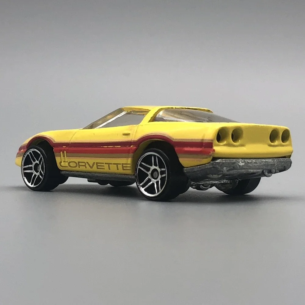 Hot Wheels 1980‎ '80 Chevrolet Chevy Corvette Car Yellow Diecast 1/64 Scale